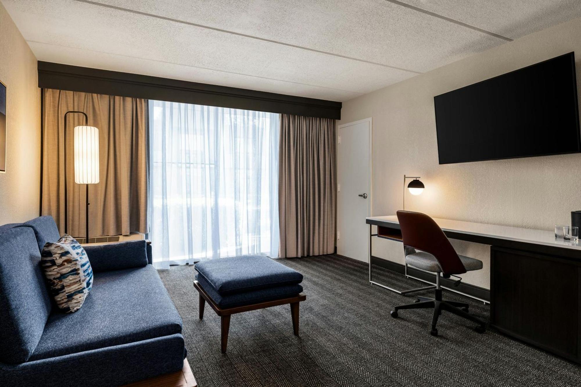 Courtyard Atlanta Northlake Tucker Buitenkant foto