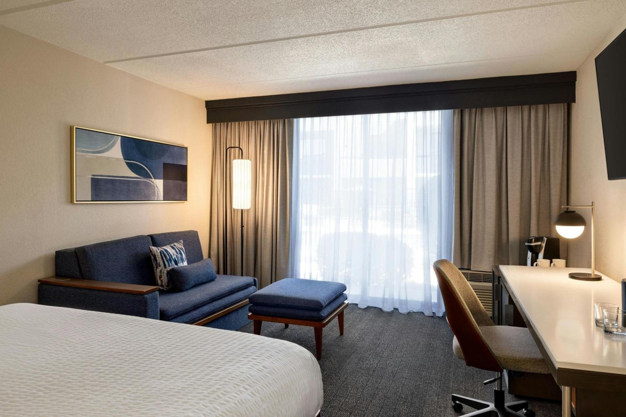 Courtyard Atlanta Northlake Tucker Buitenkant foto