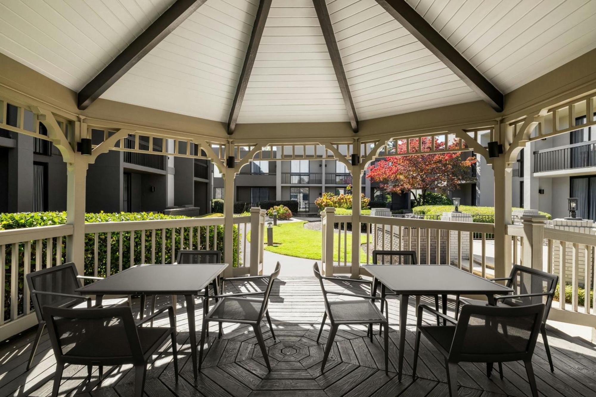 Courtyard Atlanta Northlake Tucker Buitenkant foto